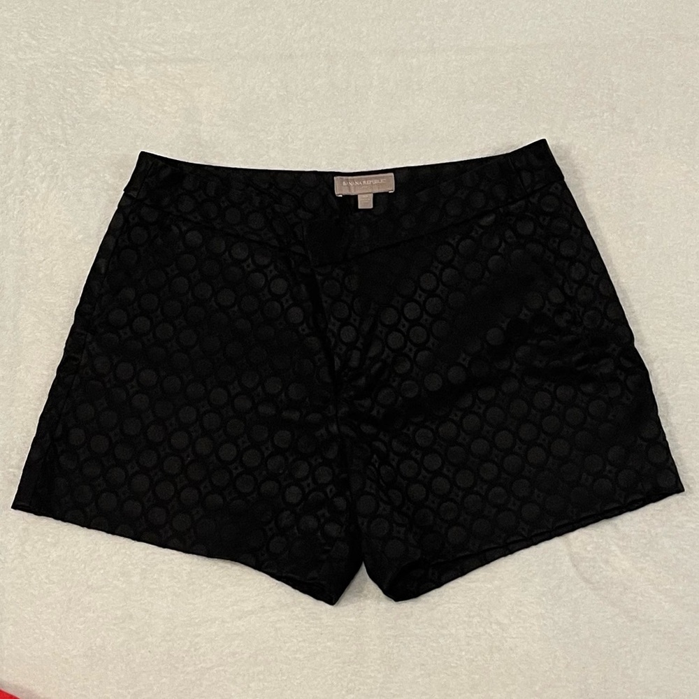 Banana Republic Factory Black Shorts. Women. Sz. 10